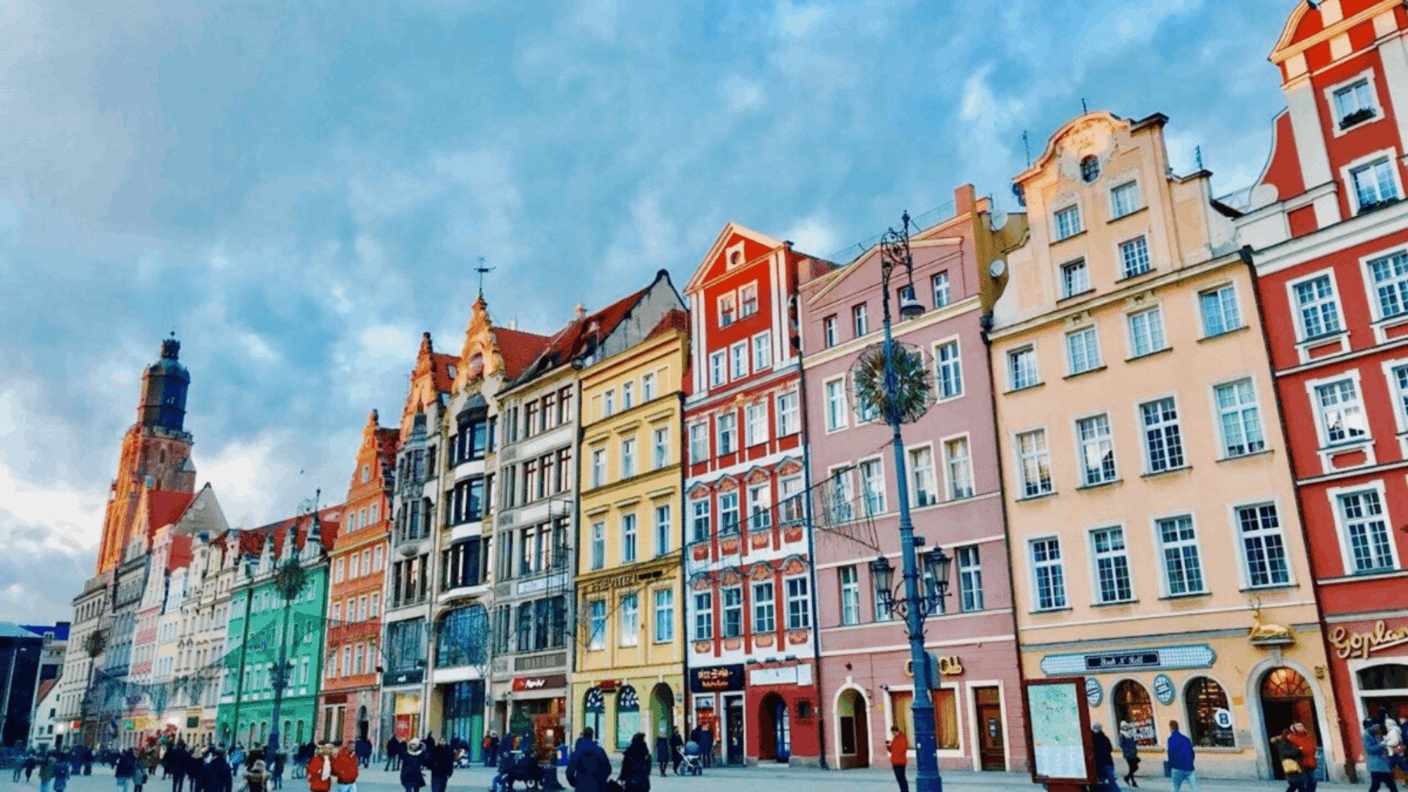 How to Land a Job in Poland Before You Travel (1)